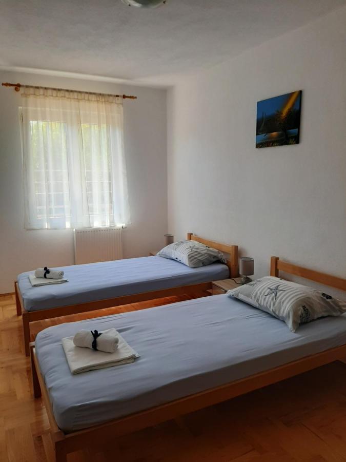 Apartment Marko Каштела Экстерьер фото