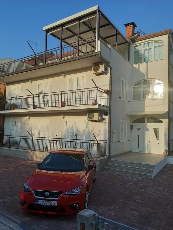 Apartment Marko Каштела Экстерьер фото