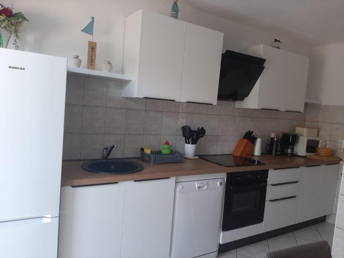 Apartment Marko Каштела Экстерьер фото